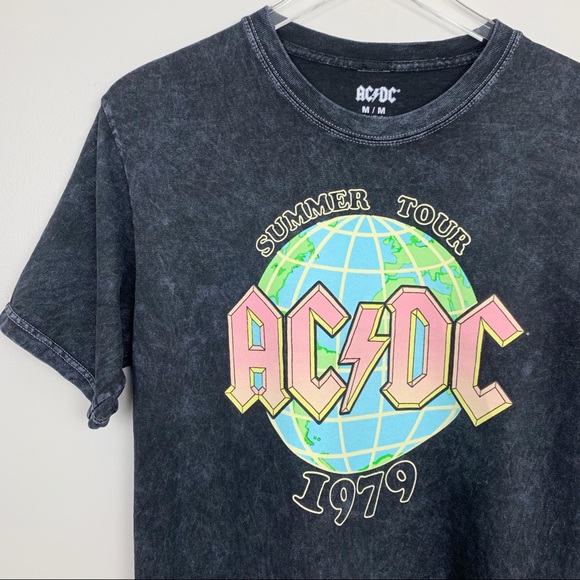 AC/DC Summer Tour Graphic Band Tee Cropped - Picture 2 of 4